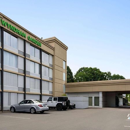 Wyndham Garden Inn Pittsburgh Airport Робинсон-Тауншип Экстерьер фото