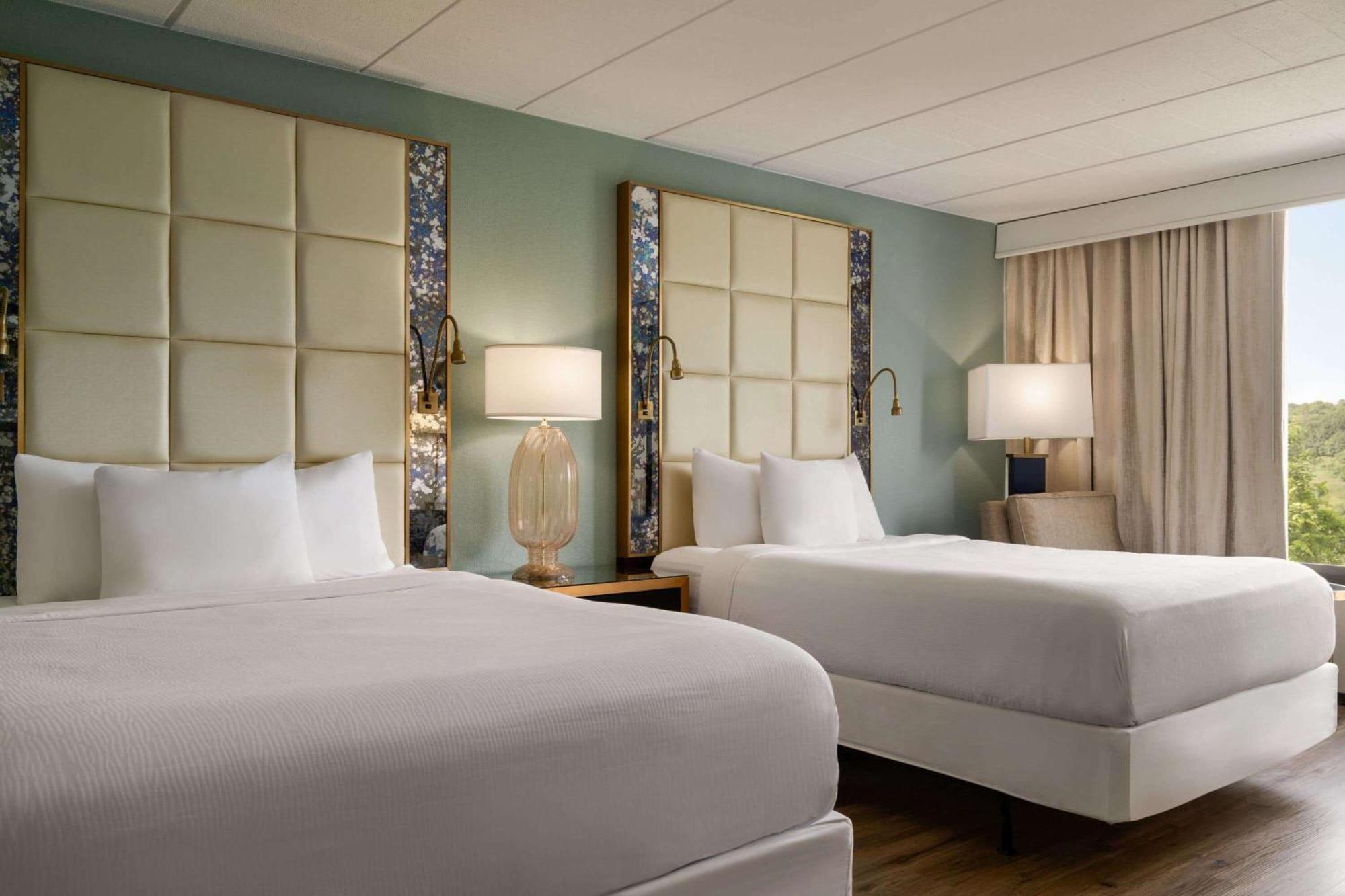 Wyndham Garden Inn Pittsburgh Airport Робинсон-Тауншип Экстерьер фото