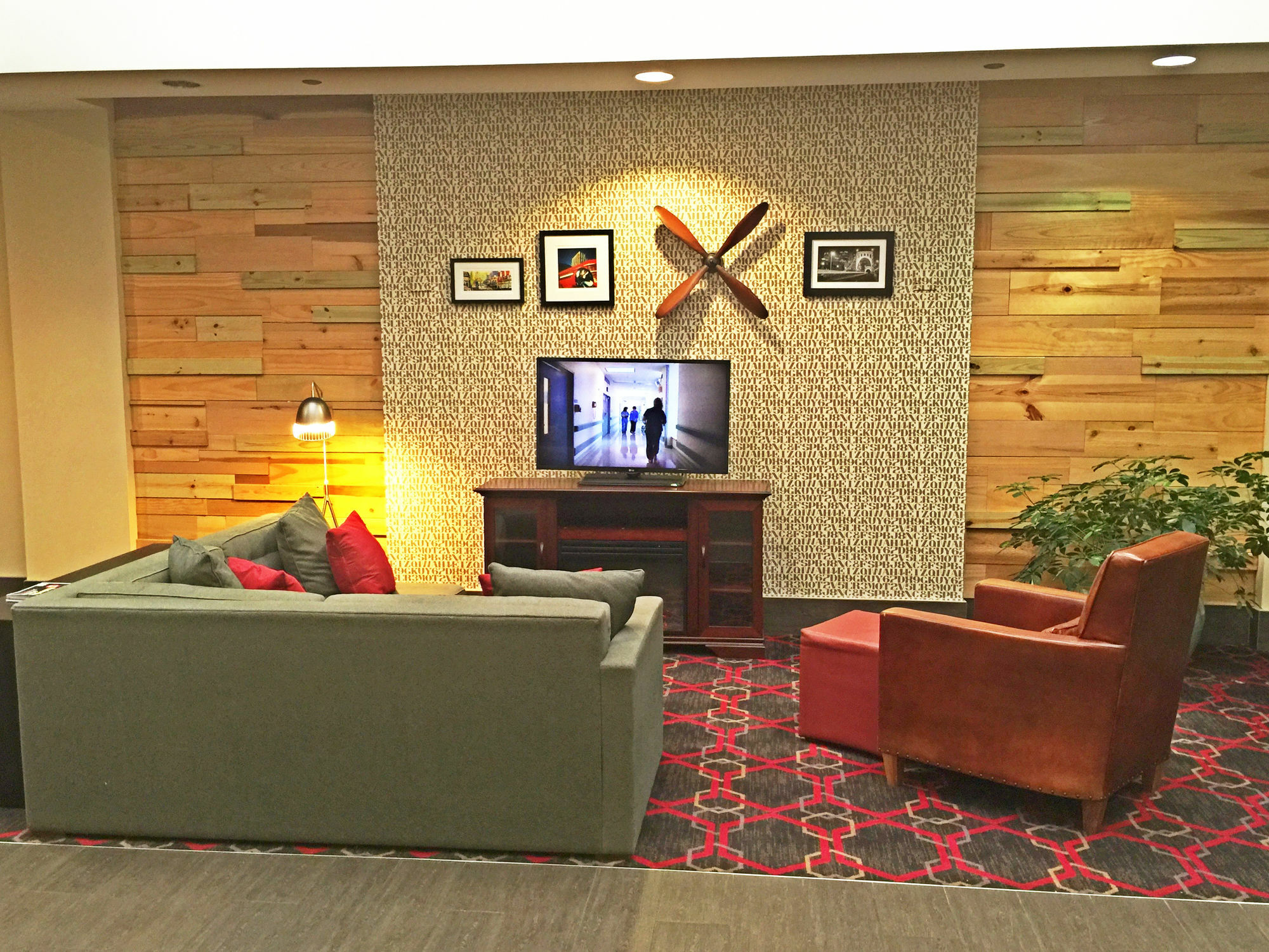 Wyndham Garden Inn Pittsburgh Airport Робинсон-Тауншип Экстерьер фото