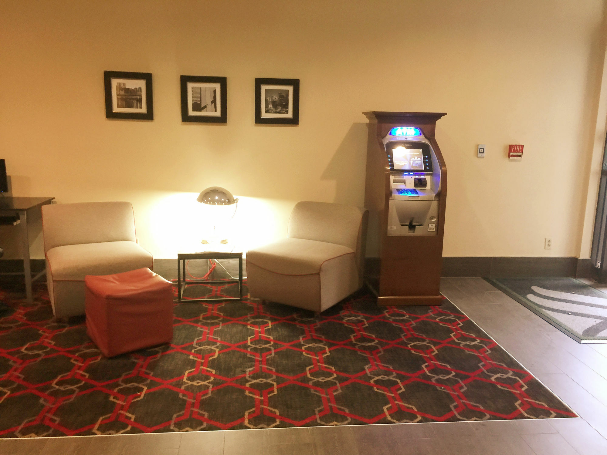 Wyndham Garden Inn Pittsburgh Airport Робинсон-Тауншип Экстерьер фото